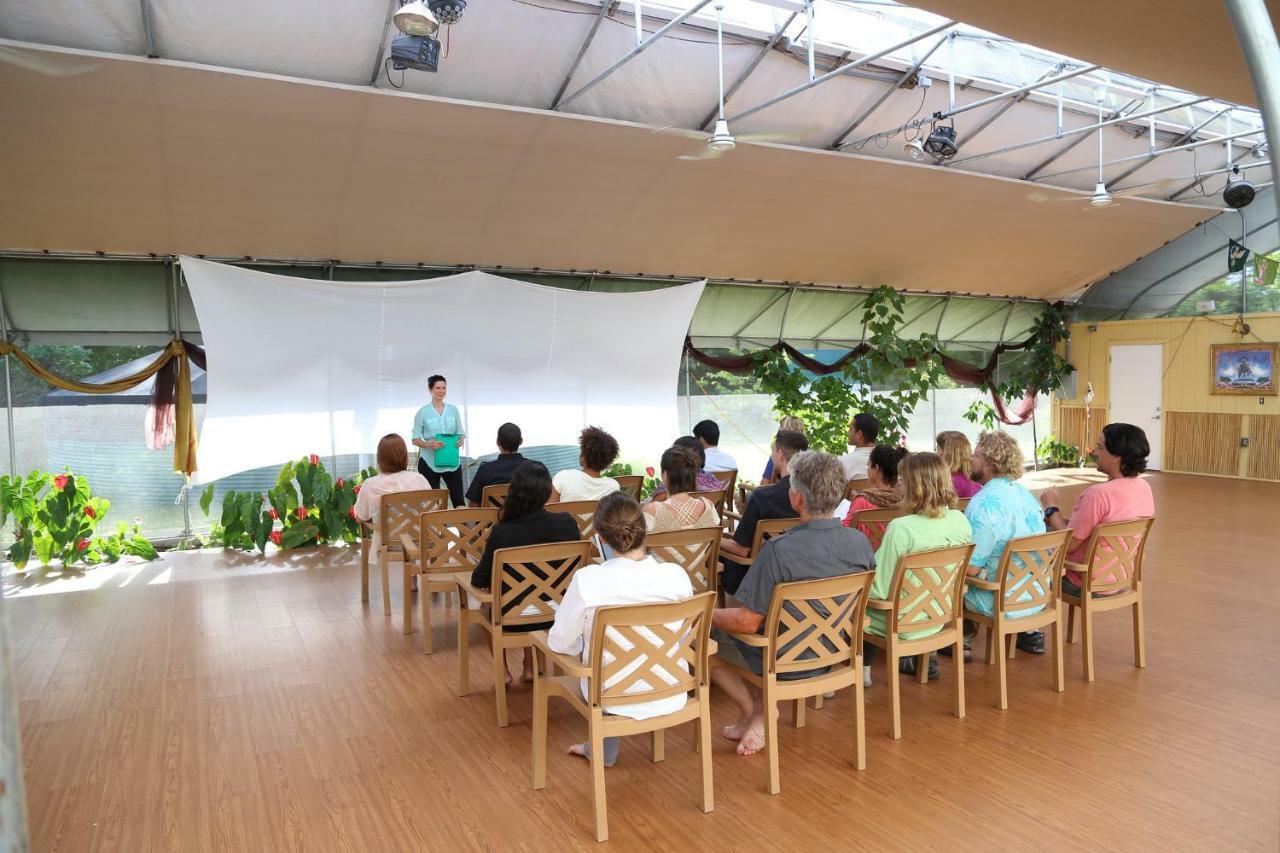 Вілла Hawaiian Sanctuary Eco Retreat Center Pahoa Екстер'єр фото